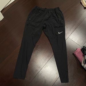 men’s nike jogger pants